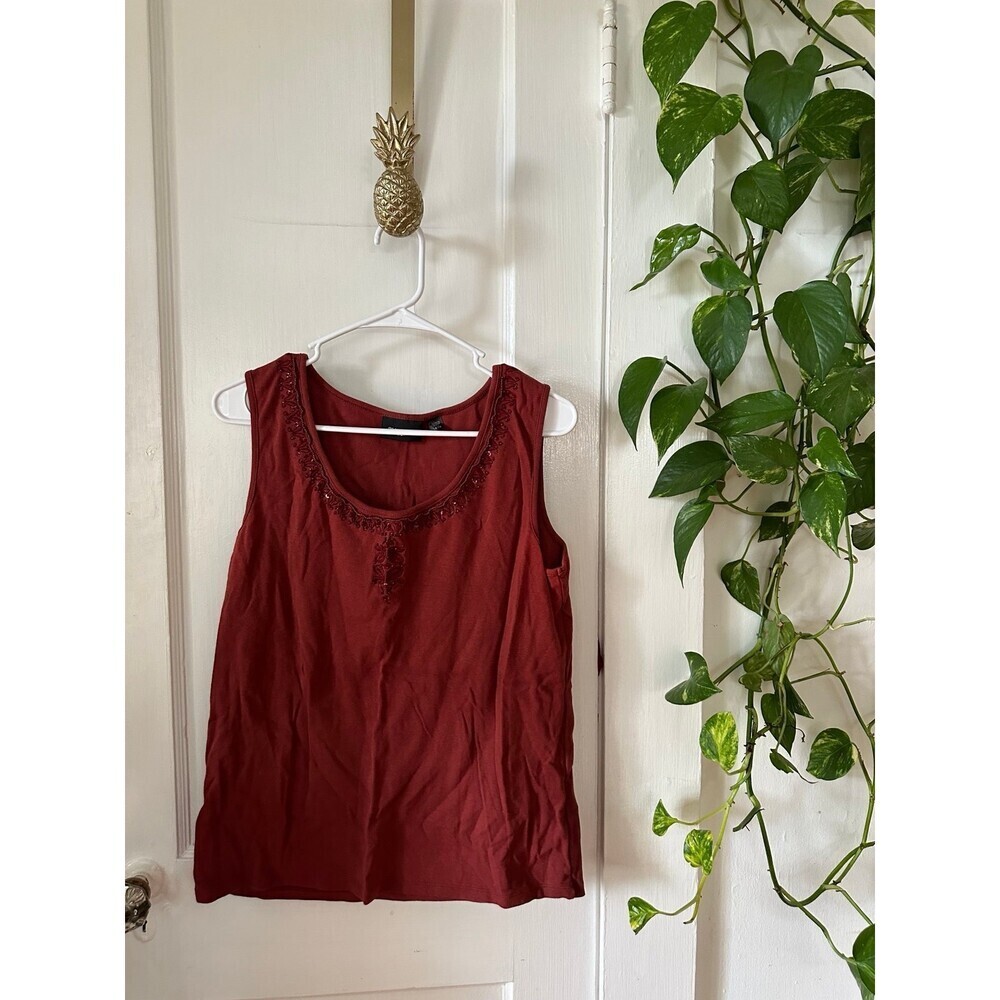 Avenue Women’s size 14/16 brown tank